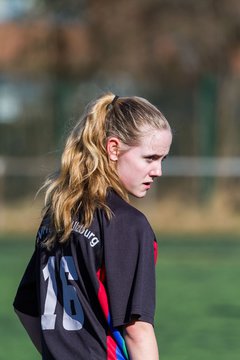 Bild 284 - B-Juniorinnen SV Henstedt-Ulzburg - MTSV Olympia Neum�nster : Ergebnis: 0:4